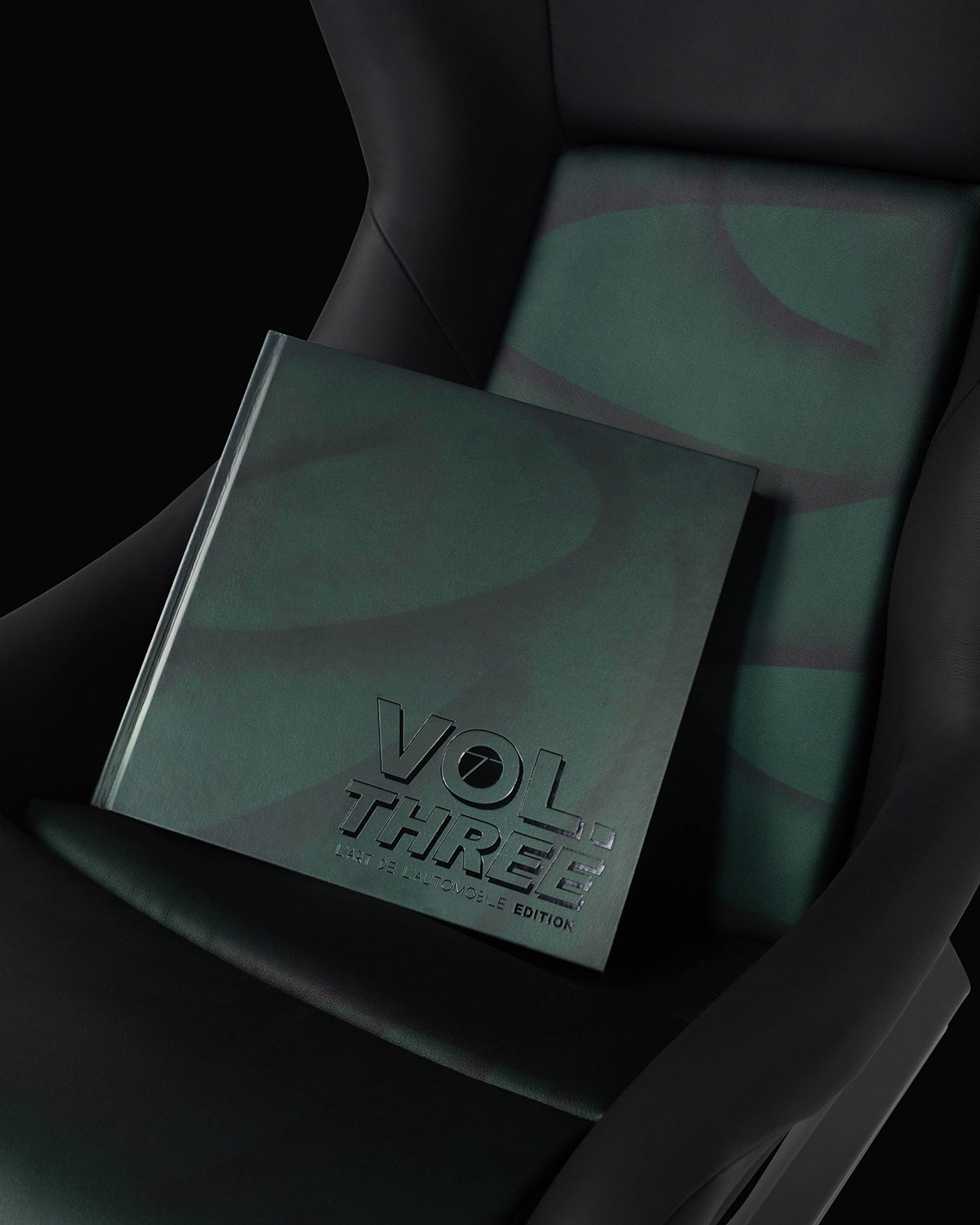 Type 7 Volume 3: L'Art de L'Automobile Edition