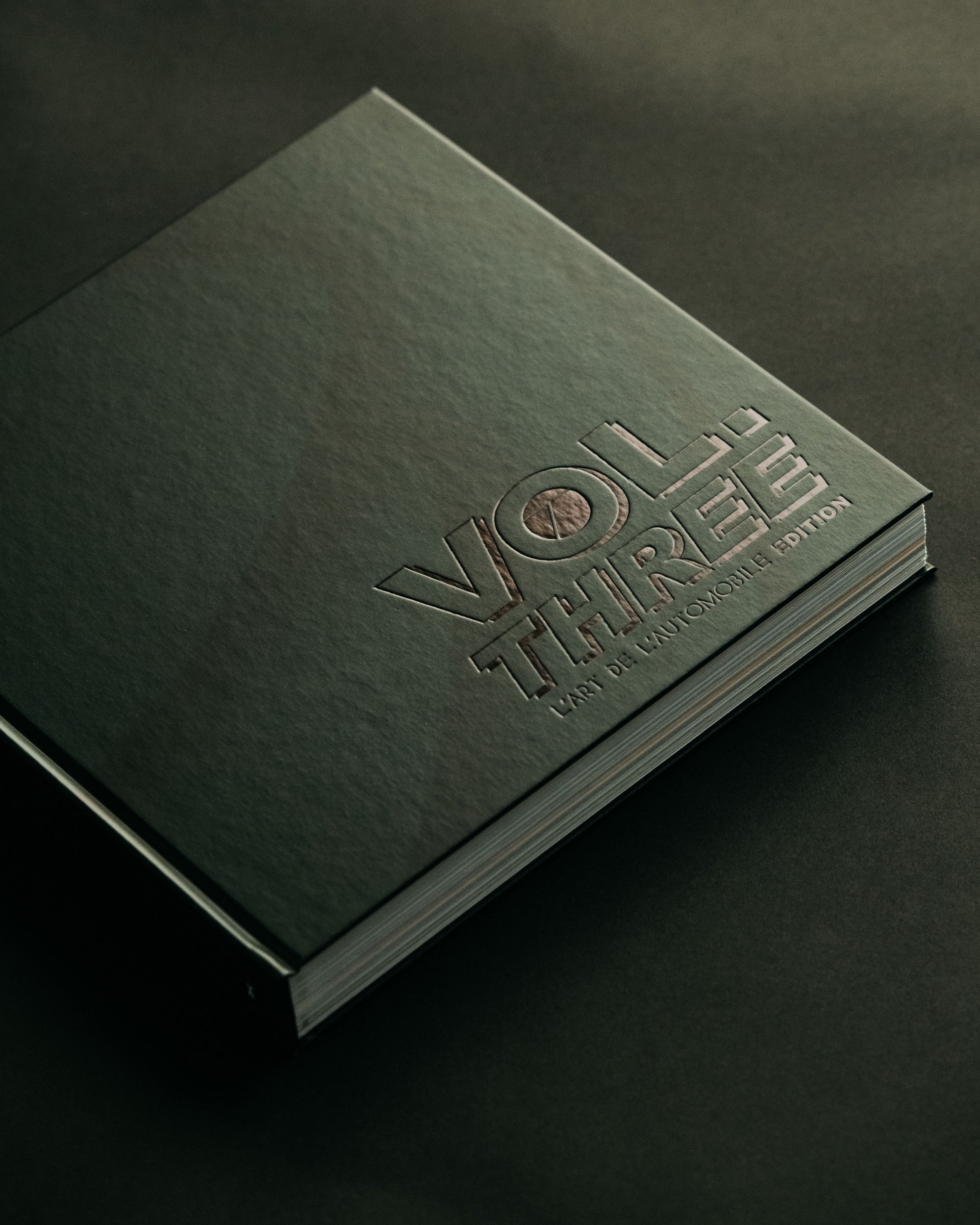 Type 7 Volume 3: L'Art de L'Automobile Edition